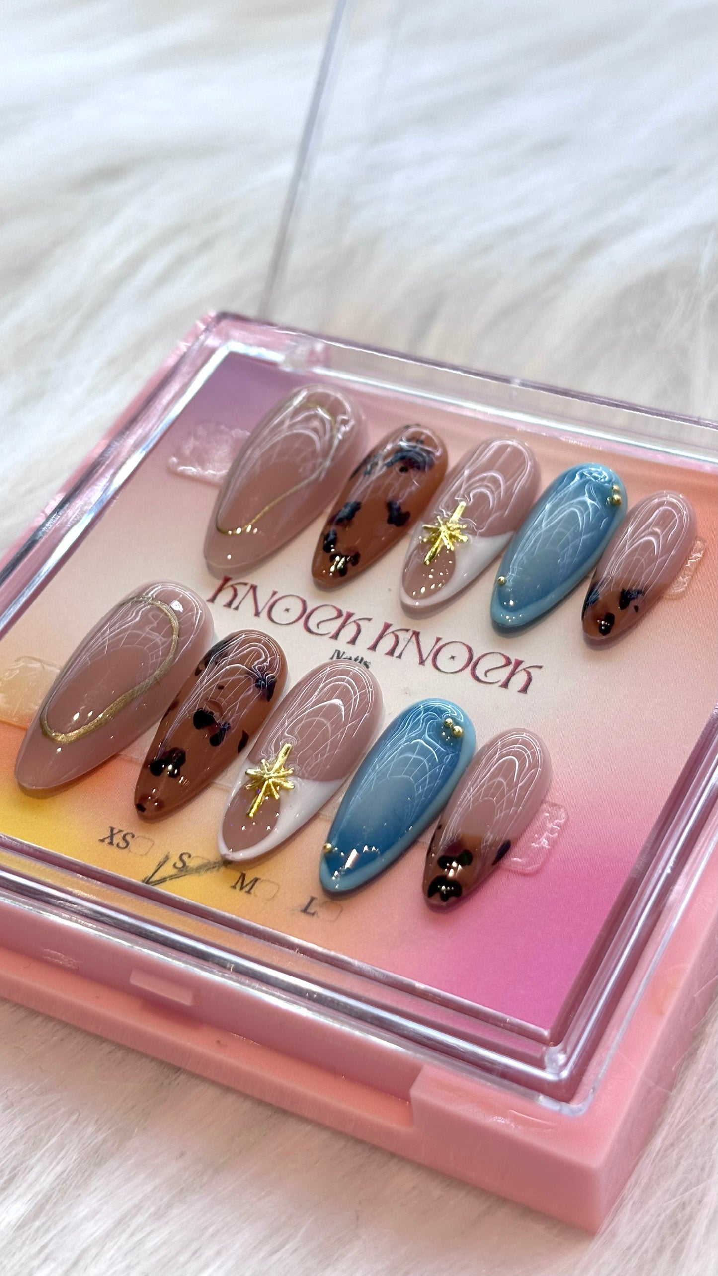 Knock Knock - Jungle Glam