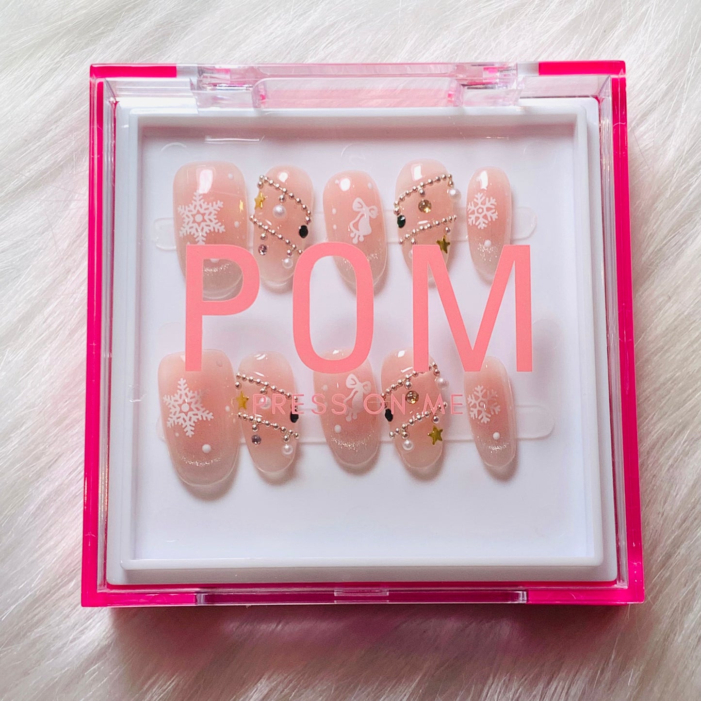 POM - Frosted Wonderland