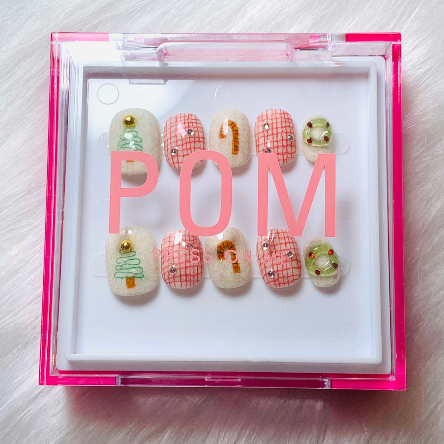 POM - Holiday Couture