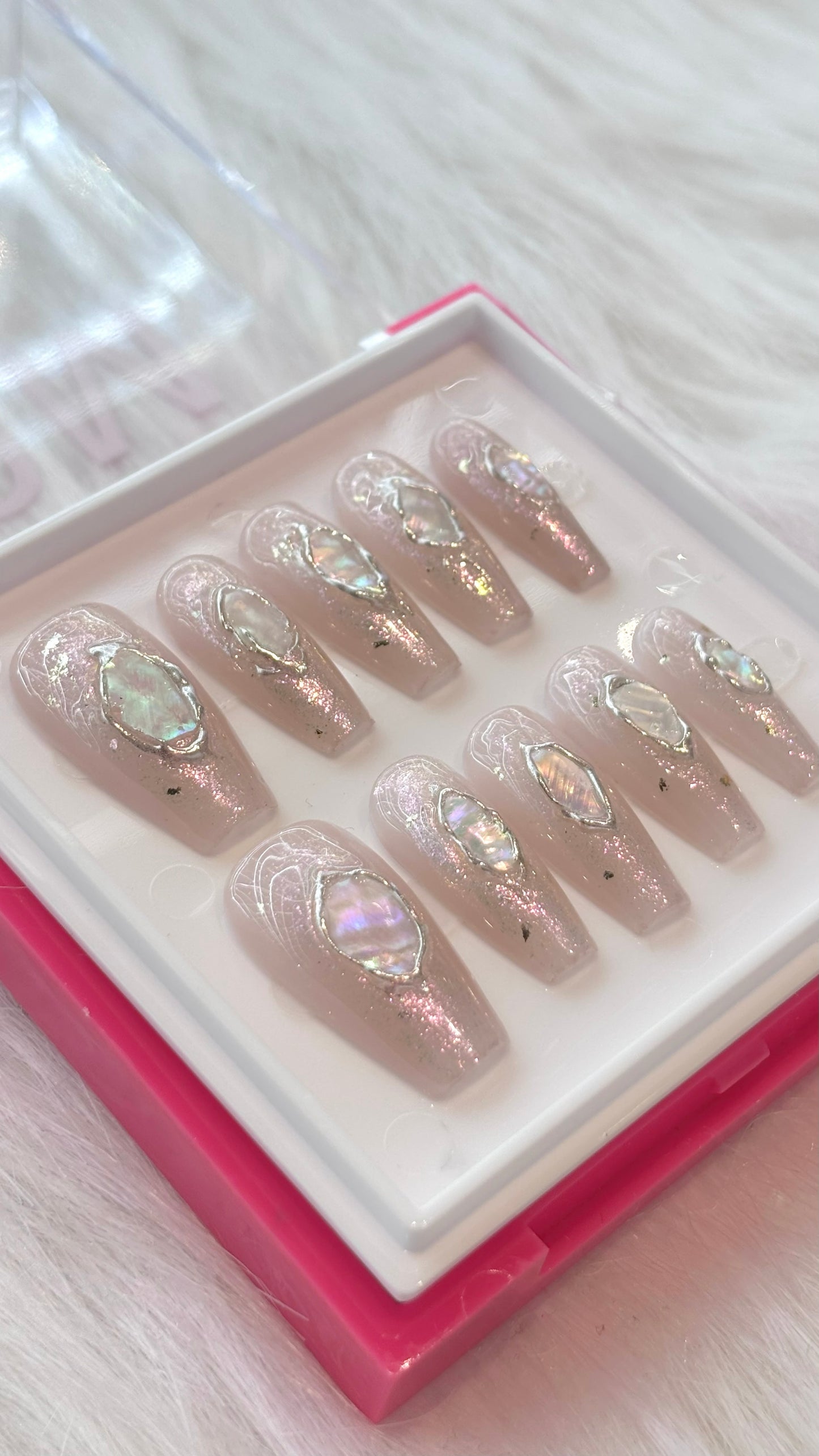 POM - Pearly Beach
