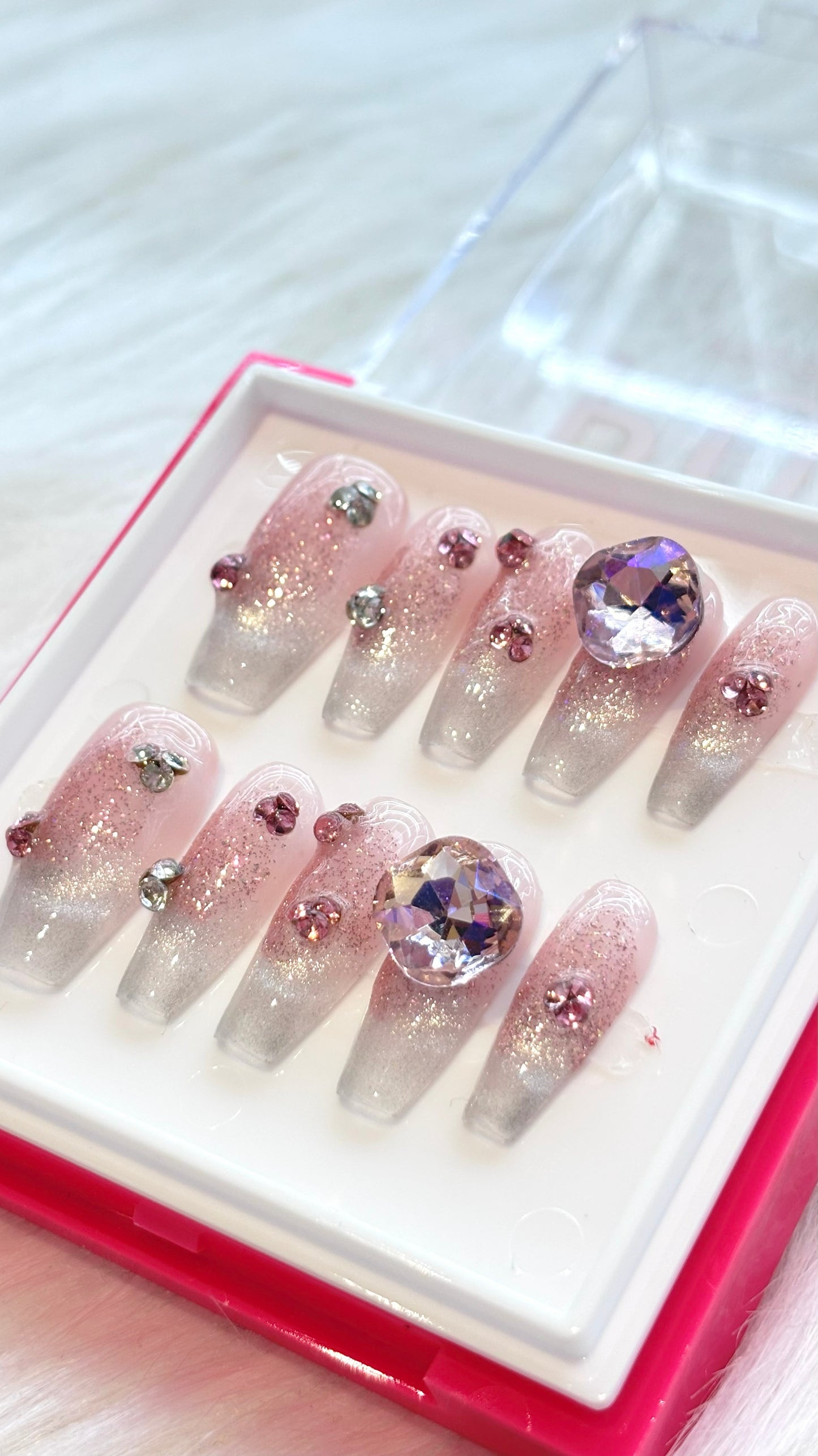 POM - Pink Diamond