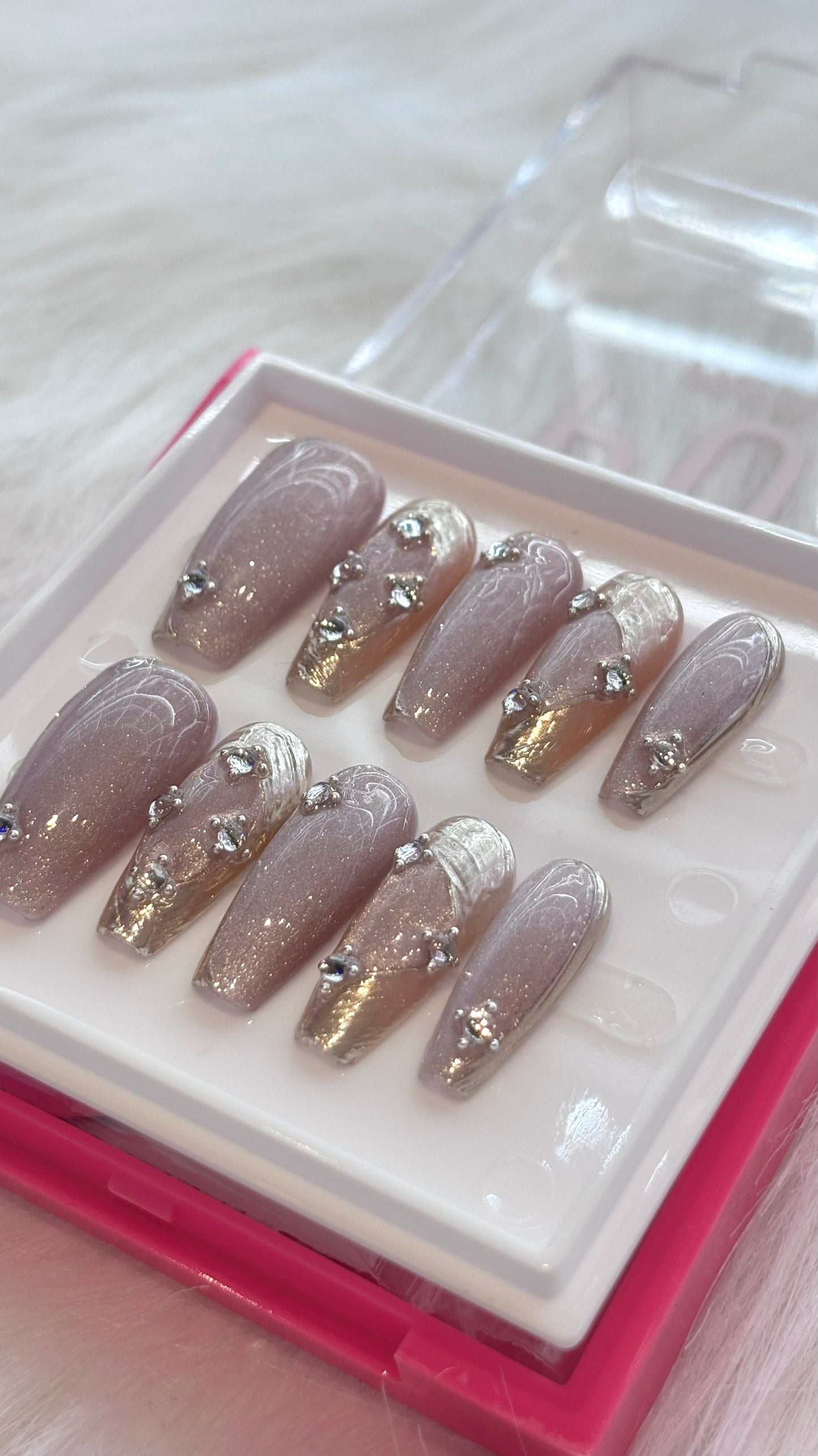 POM - Wedding Gold
