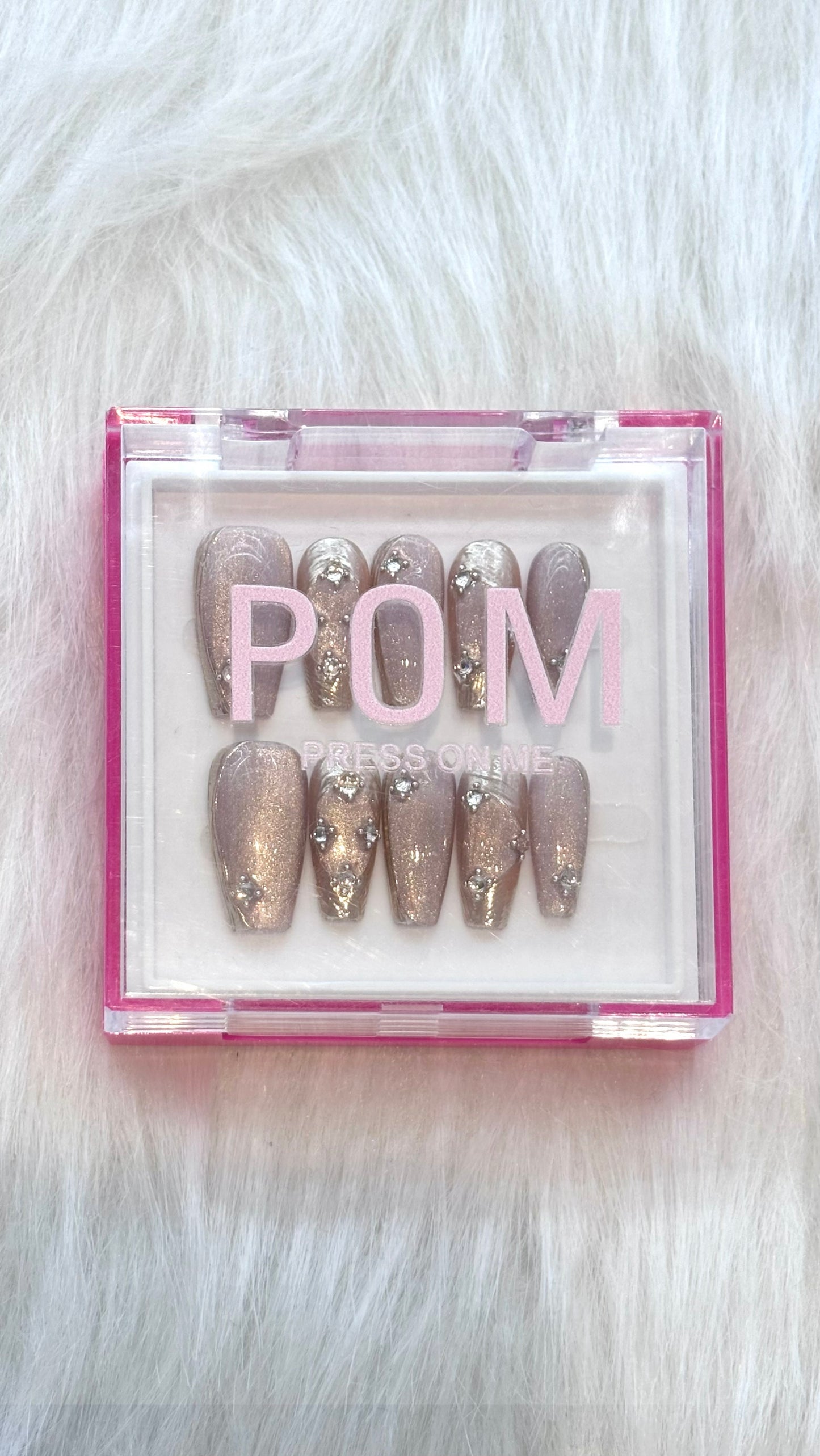 POM - Wedding Gold