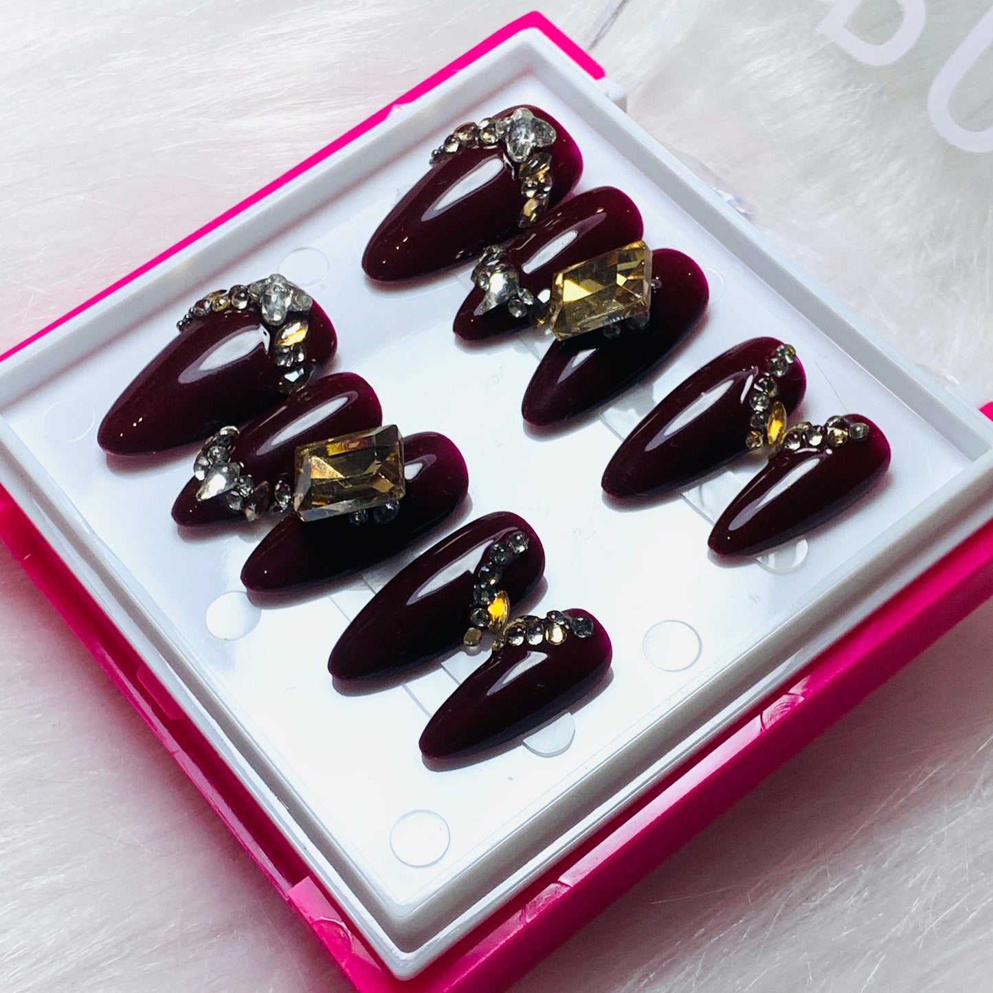 POM - Yellow Sapphire